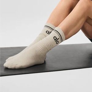 ALO Yoga Socks